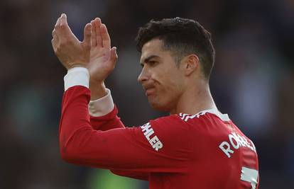 Ronaldo traži raskid ugovora s Unitedom, a Bayern kalkulira koliko bi dresova prodao...