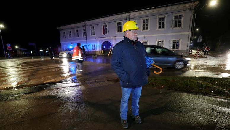Dumbović: Vjerojatno ćemo morati evakuirati građane nakon ovog posljednjeg potresa