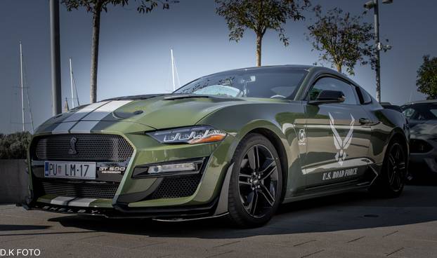 GALERIJA Kultni američki Mustanzi zablistali su u Rovinju