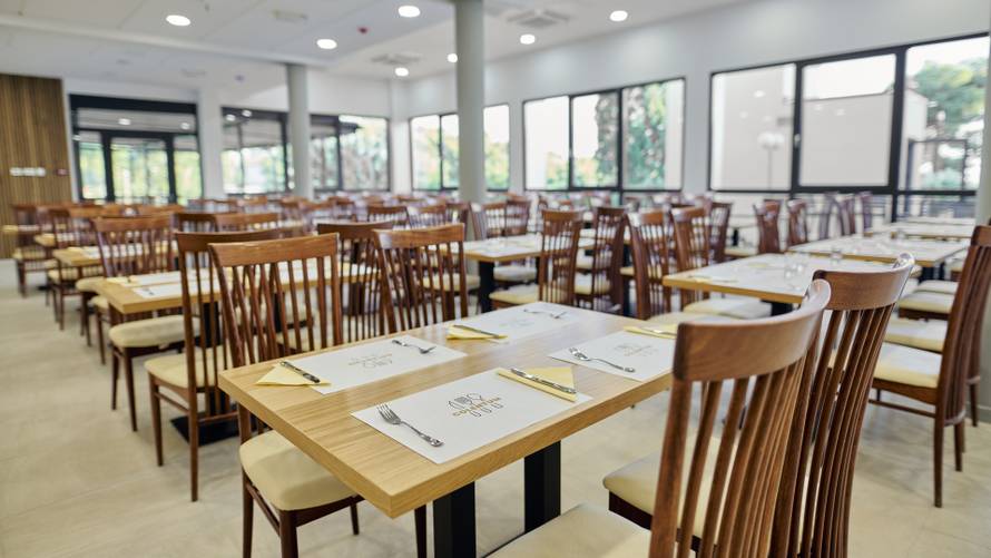 Iscrpljeni od posla? Maštate o savršenom odmoru? Pobjegnite u Colentum Resort Murter!