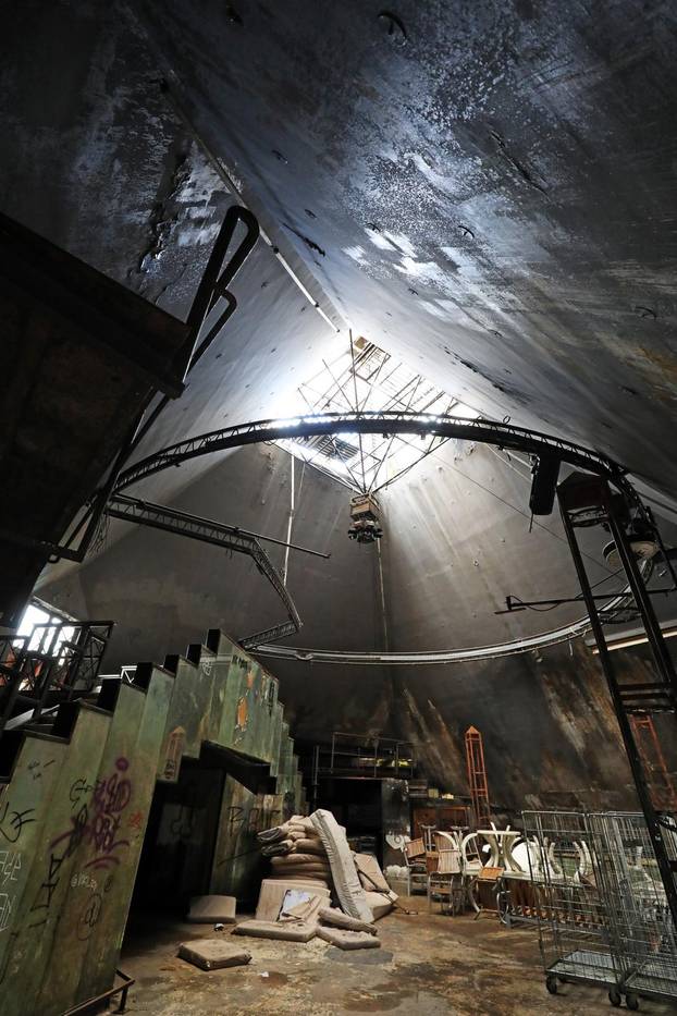 Pula: Propadanje pulske ljepotice Piramide