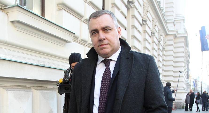 Lažni SMS-ovi, Mamićev bijeg, presude, ali i smjene savjetnika