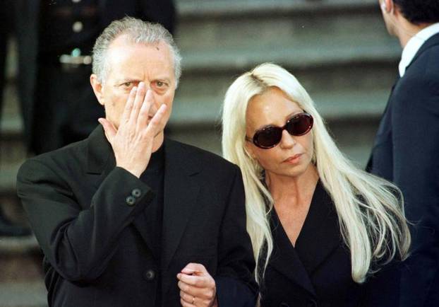 Versace memorial/brother and sister