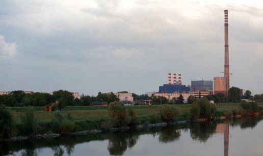 Stresla ga je struja? Preminuo je radnik u toplani na Borovju