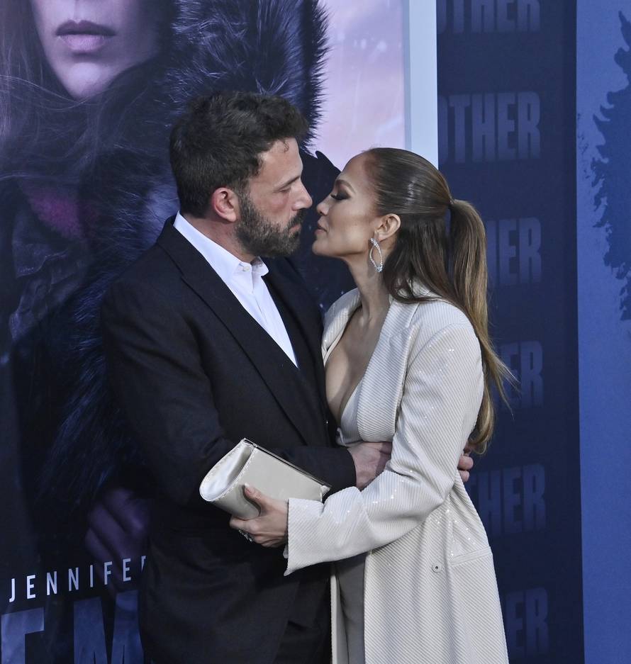Jennifer Lopez and Ben Affleck Attend "The Mother" Premiere in Los Angeles