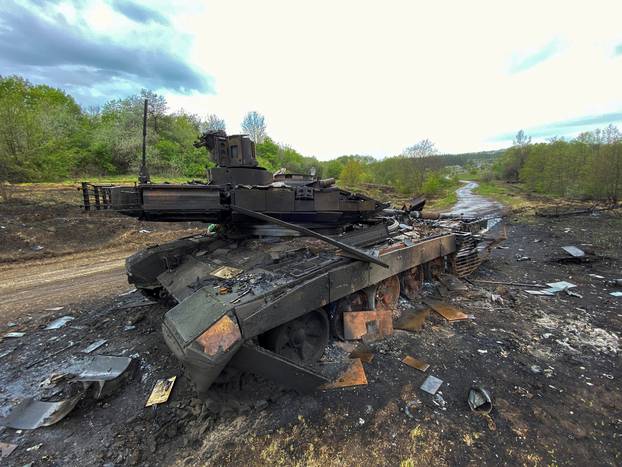Russia's attack on Ukraine continues, in Kharkiv region