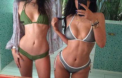 Bikini selfie: Kylie i Kendall pokazale su savršene trbuhe