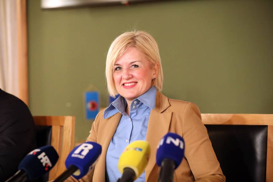 Rijeka: Gradonačelnica Iva Rinčić, Aleksandar Milaković i Vlado Mezak na konferenciji