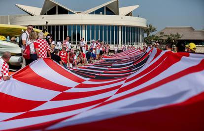 Hrvatski navijači razvili zastavu u Dohi, ali tu ne misle stati: Otkrili su nam što planiraju...