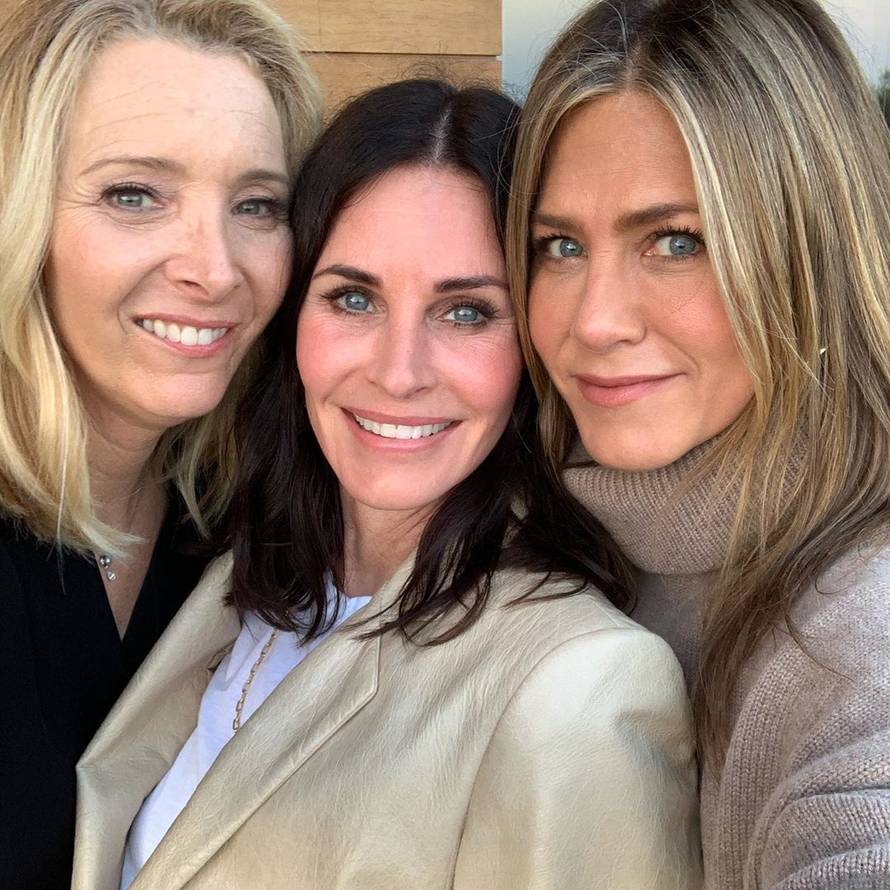 Ellen uselila kod Courteney Cox: 'Iskreno, grozna si cimerica! Uzela si obje strane kupaonice'