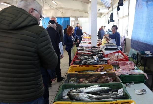 Šibenik: Ponuda ribe na korizmeni petak