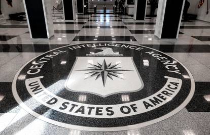Bivši informatičar CIA-e dobio 40 godina zatvora jer je dao državne tajne WikiLeaksu
