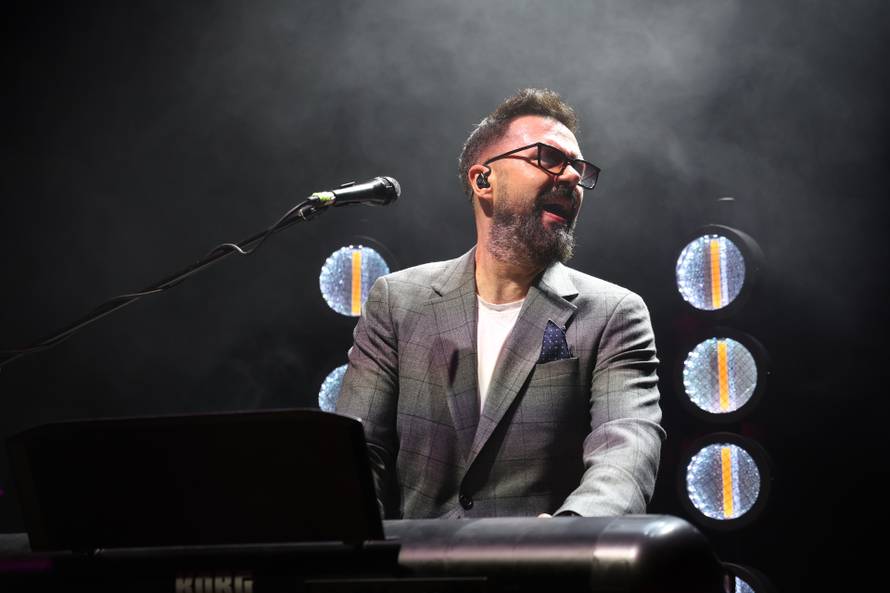 Frankfurt: Hrvatska noć u Suwag Energie Areni