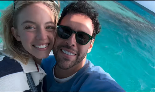 FOTO Zaljubljena je preko u&scaron;iju! Sydney Sweeney objavila je &scaron;to sve radi sa Scooterom Braunom
