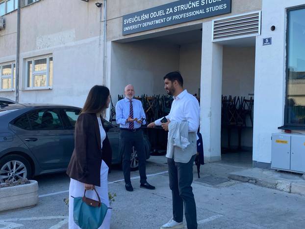 200 fotografija s izbora: Delirij u Splitu i Vukovaru,  velika fešta Rinčić i puse za Selak Raspudić