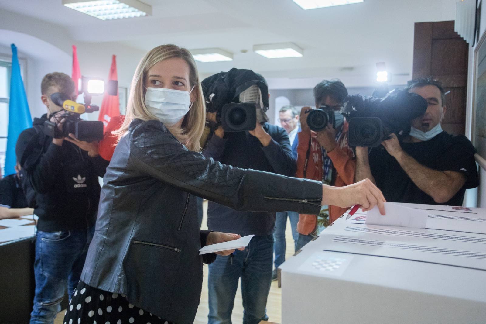 Rijeka: Mirela Ahmetović glasala u prostorijama SDP-a