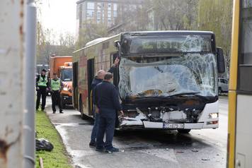 Sudarila se dva autobusa u Osijeku, ozlijeđeno najmanje 15 ljudi