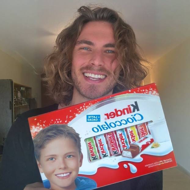 FOTO Sjećate se slatkog dječaka s Kinder čokolade? Matteo je danas uspješni ljepotan...