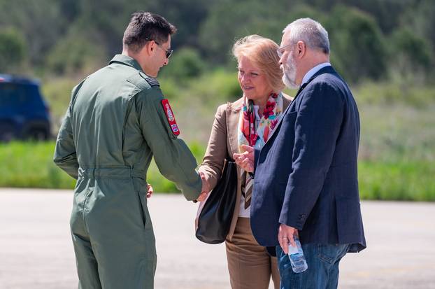 Zadar: Krila Oluje i akrobatska grupa Britanskog ratnog zrakoplovstva predstavili letačke programe