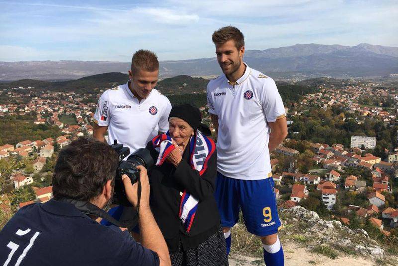 Hajduk poziva sve navijače na slikanje za klupski kalendar '17