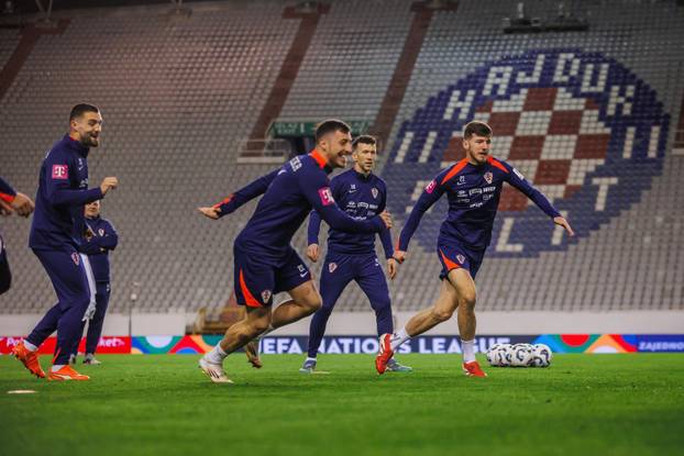 Split: Trening nogometaša reprezentacije Hrvatske na Poljudu