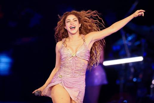 FOTO Ma tko bi Shakiri dao te godine? Slavna Kolumbijka i danas osvaja seksi pokretima