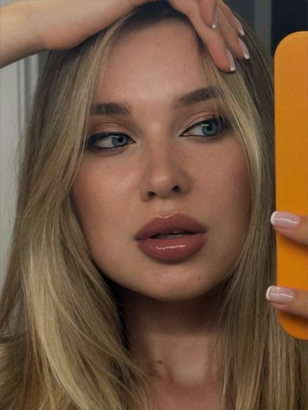 FOTO Bivša 'trofejna djevojka' otkrila mračnu stranu glamura