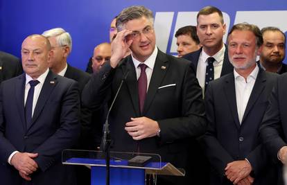 Utakmica, plate i kolači, a tek kad je u HDZ stigao šef, izbila je euforija: 'On je  u top formi...'