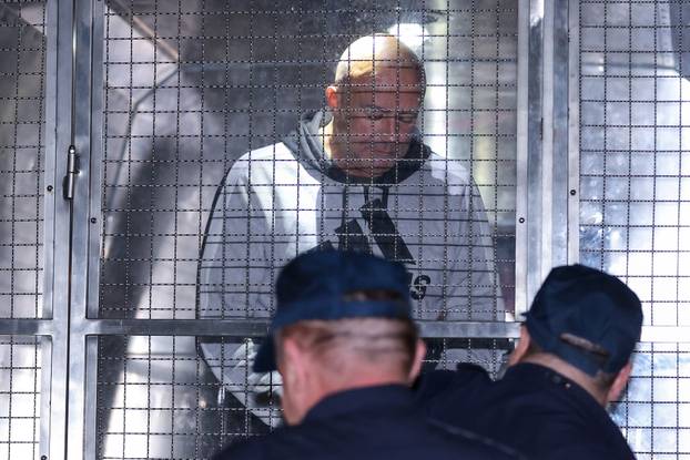 Velika Gorica: Privođenje Leona Lučića na Županijski sud