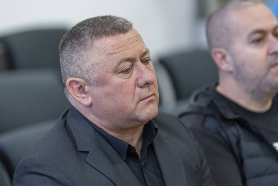 Osijek: Suđenje bivšem vukovarsko-srijemskom županu Damiru Dekaniću