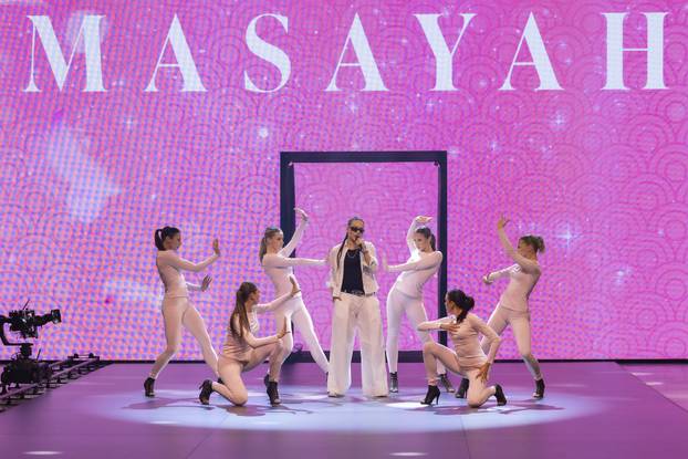 FOTO Lisca svoju 70. obljetnicu proslavila spektakularnom revijom donjeg rublja