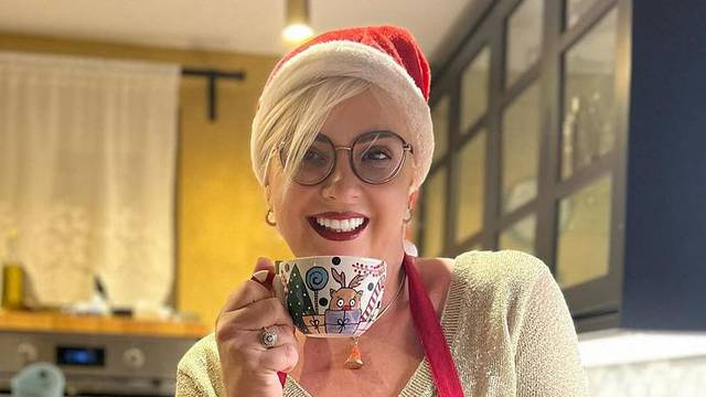 Danijela Dvornik pokazala kako provodi Badnjak: 'Pripremam hranu za Božić iako sam sama'