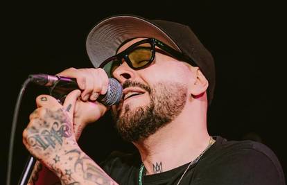 Ozlijeđen u požaru u Kočanima u ožujku: Preminuo makedonski pjevač Vladimir Blažev - Pančo