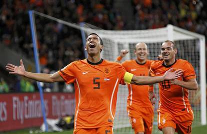 Nizozemska je "očešala" stative i ušla u finale SP-a
