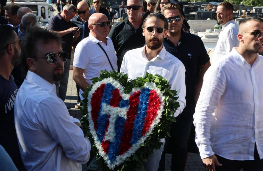 Zmijavci: Posljednji ispraćaj Ivana Gudelja