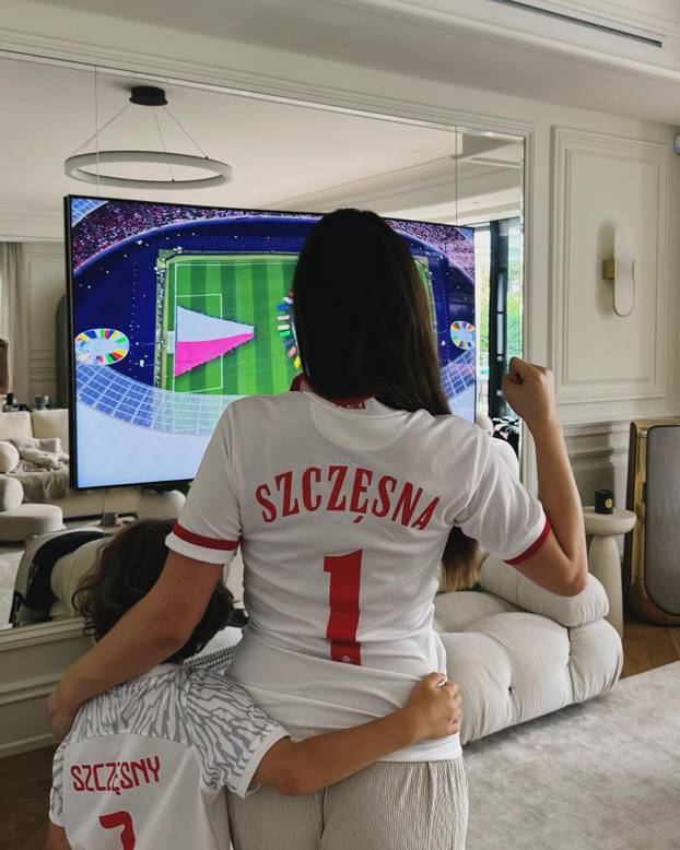 FOTO Nogometni boem postao je heroj Barce. Žele da ostane, a on kaže: 'Žena će odlučiti...'