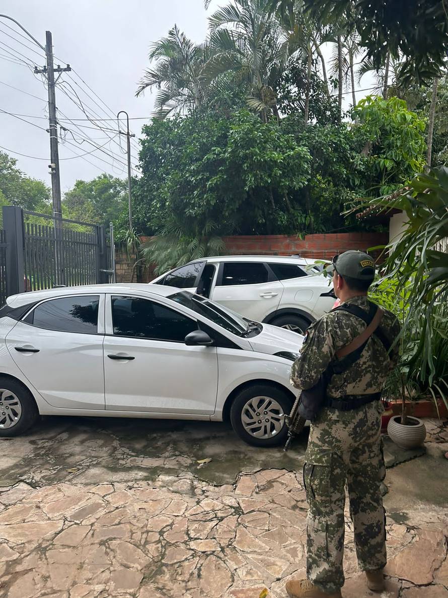 Ovog Argentinca i manekenku lovi i Interpol: Kako su hrvatski pištolji završili kod kriminalaca?