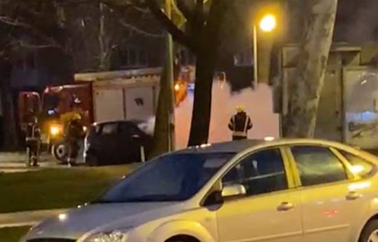 Zapalio se automobil u Dubravi: 'Vozačica je malo potresena'