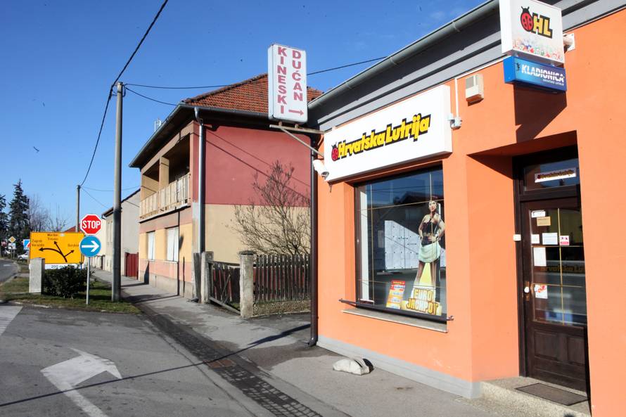 Neki ih i počaste:  Tko kod njih igra, sigurno dobiva na lotu...