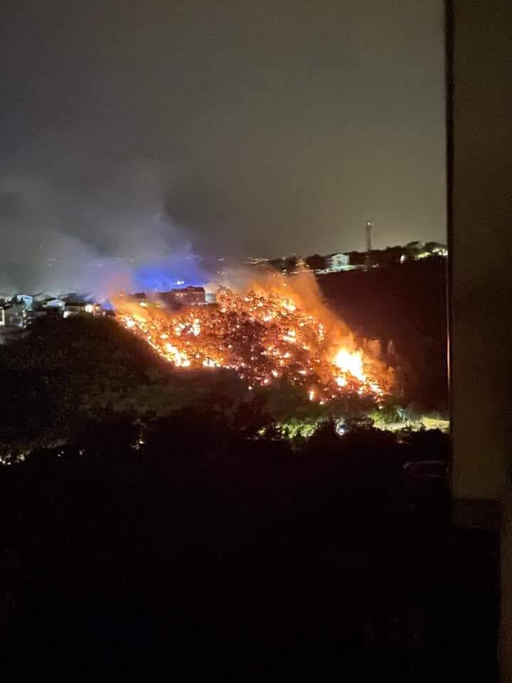 VIDEO Požar u Crikvenici je lokaliziran: 'Obranili smo kuće, do podneva bi ga mogli ugasiti'