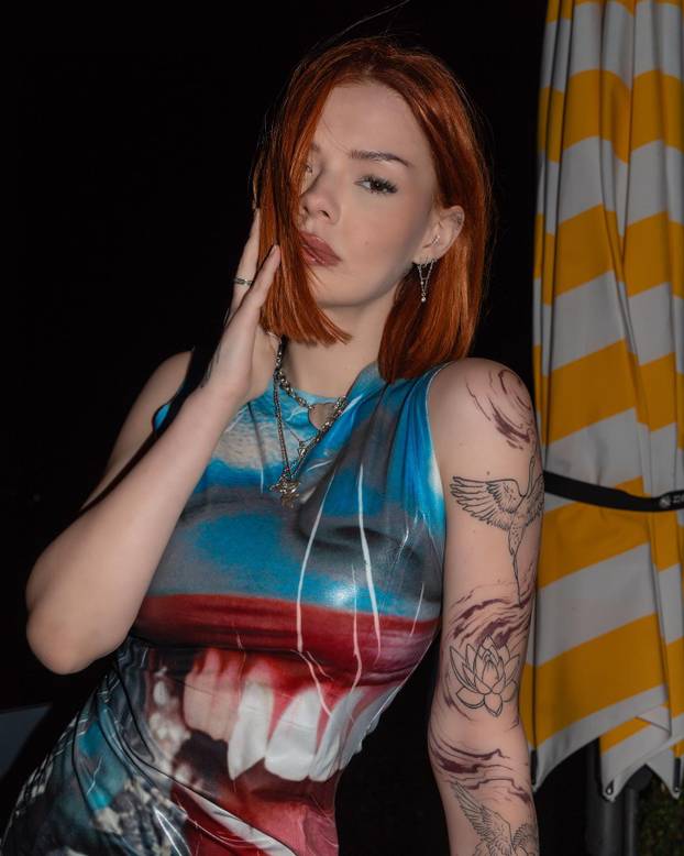 FOTO Najpoznatija Hrvatica na TikToku zaručila se za srpskog košarkaša. Pogledajte reakciju