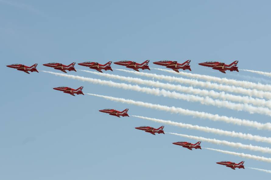Kraljevska grupa Red Arrows posjetila je naša Krila Oluje