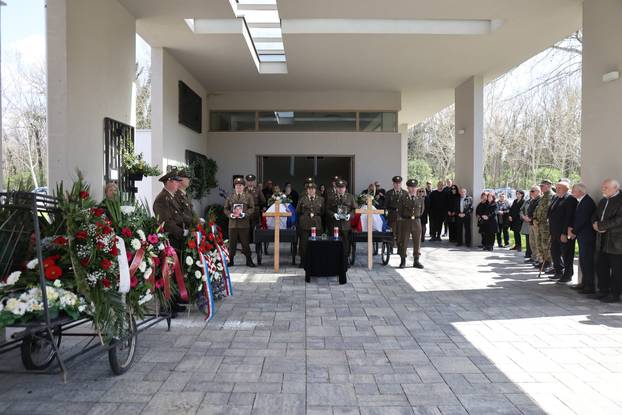 Vukovar: Sahrane nedavno identificiranih branitelja pronađenih na Petrovačkoj doli kod Vukovara