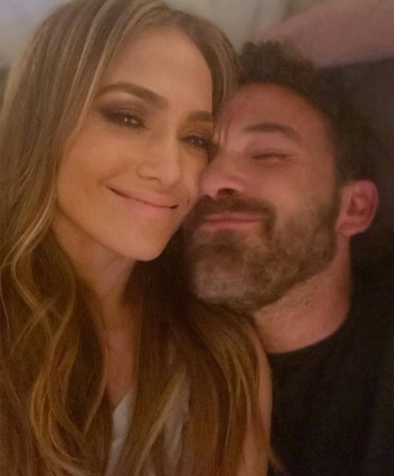 Jennifer Lopez i Ben Affleck se razvode?! 'Gotovo je! Ovog puta Ben nije kriv, već se odselio...'