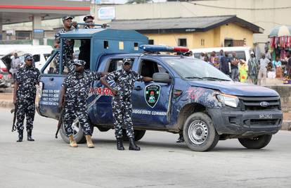 Policajac ubijen u napadu na nigerijsku školu: Više od 80 učenika i učitelja oteto