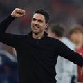 Mikel Arteta otkrio &scaron;to se doga&dstrok;alo u svla&ccaron;ionici: 'Ispri&ccaron;ao sam im se, a oni su me zagrlili'