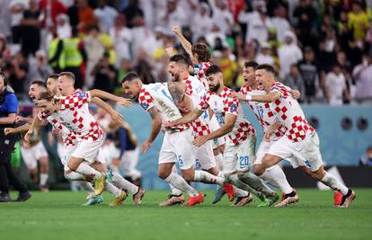 Ponosni smo što nosite dres naše Hrvatske: Dečki, za nas ste nakon ove utakmice besmrtni!