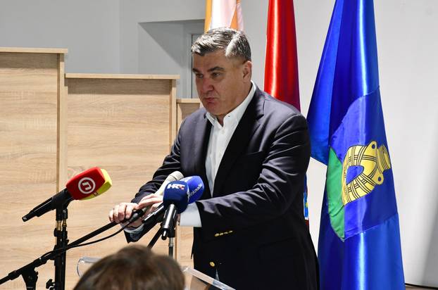 Predsjednik RH Zoran Milanović na obilježavanju Dana Općine Stari Mikanovci