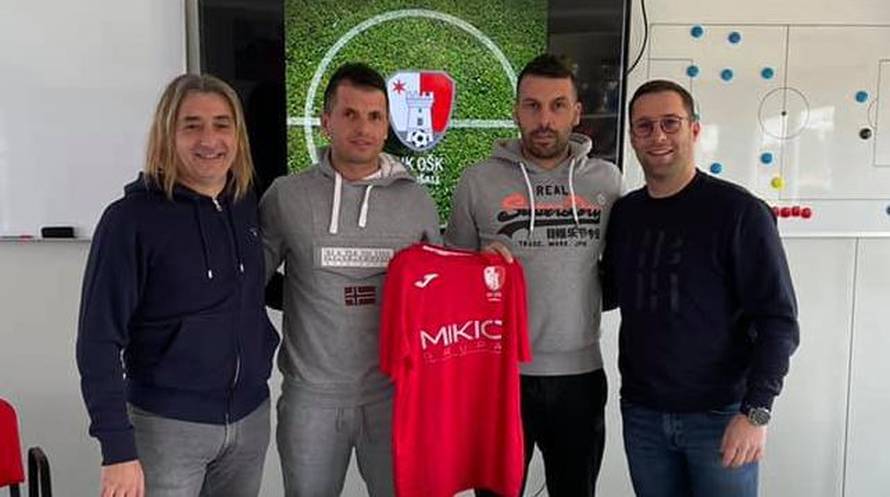 'Jeo sam sirovi krumpir da ne moram ići u reprezentaciju, a Mandžukić me napio pa nosio'