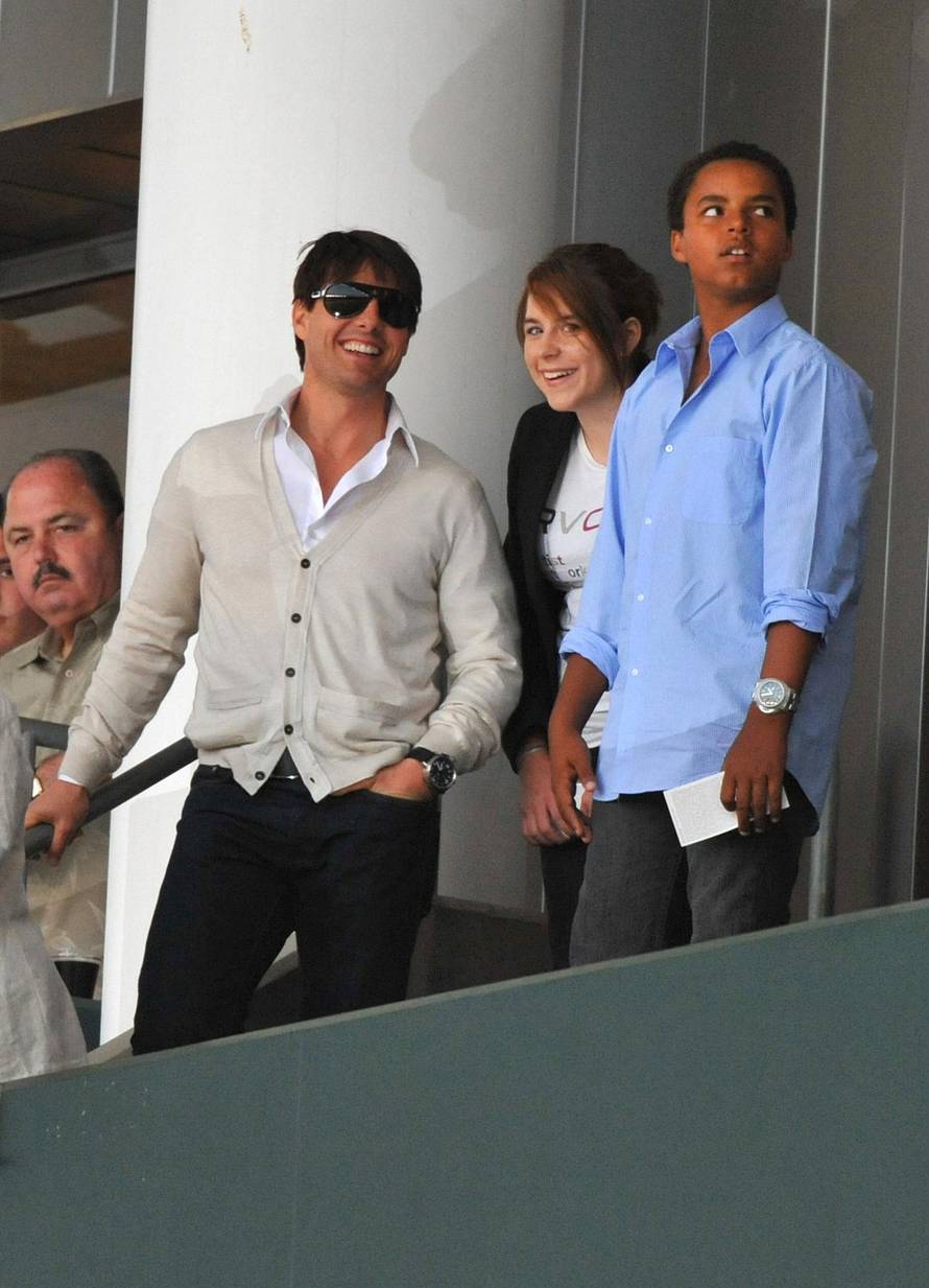 Los Angeles: Tom Cruise s k?eri Isabellom i sinom Connorom, arhiva